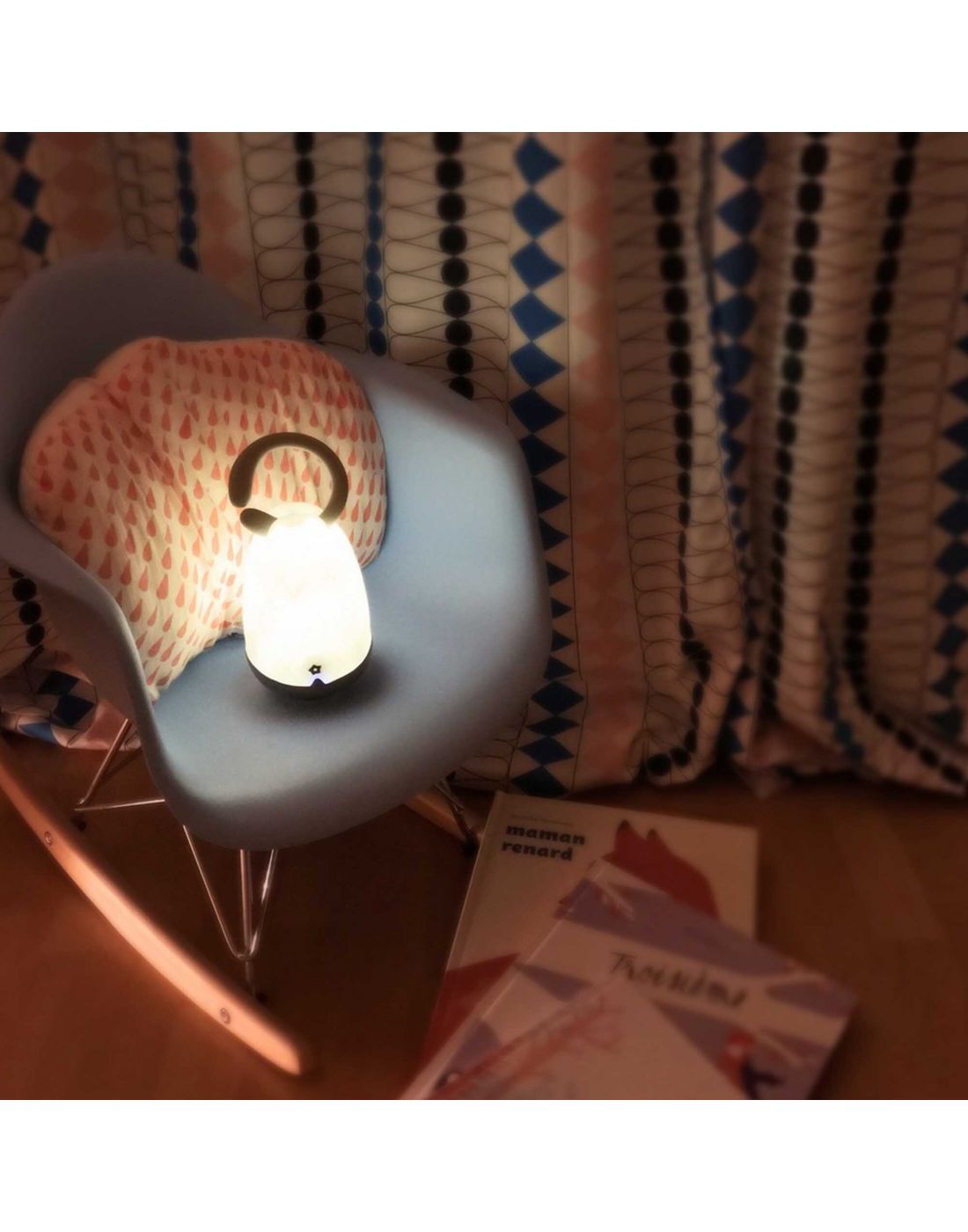 Pabobo Lantern with Magic Blow Control